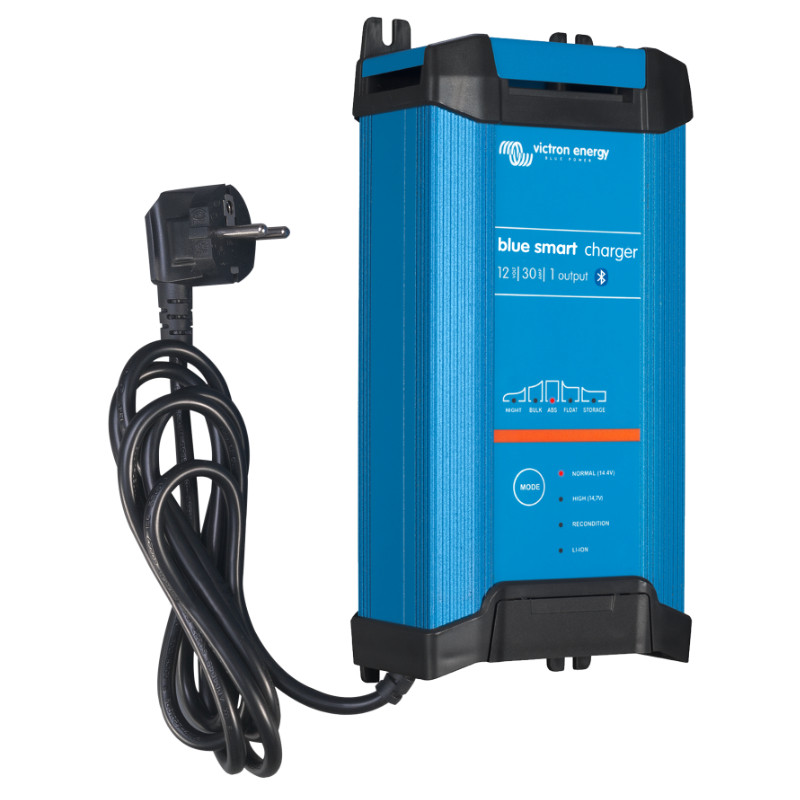 Phoenix Smart IP43 Charger 12/30 (1+1)