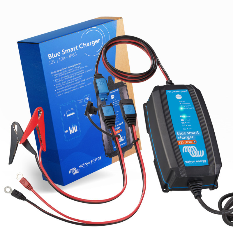 Blue Smart IP22 Charger 24/16 (1)