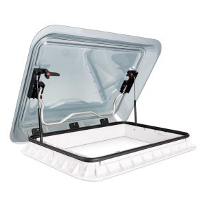 Okno dachowe do kampera z moskitierą, roletą i oświetleniem LED, ALFA 700x500 mm